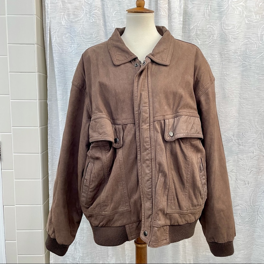 Trail’s End Men’s Leather Bomber Jacket